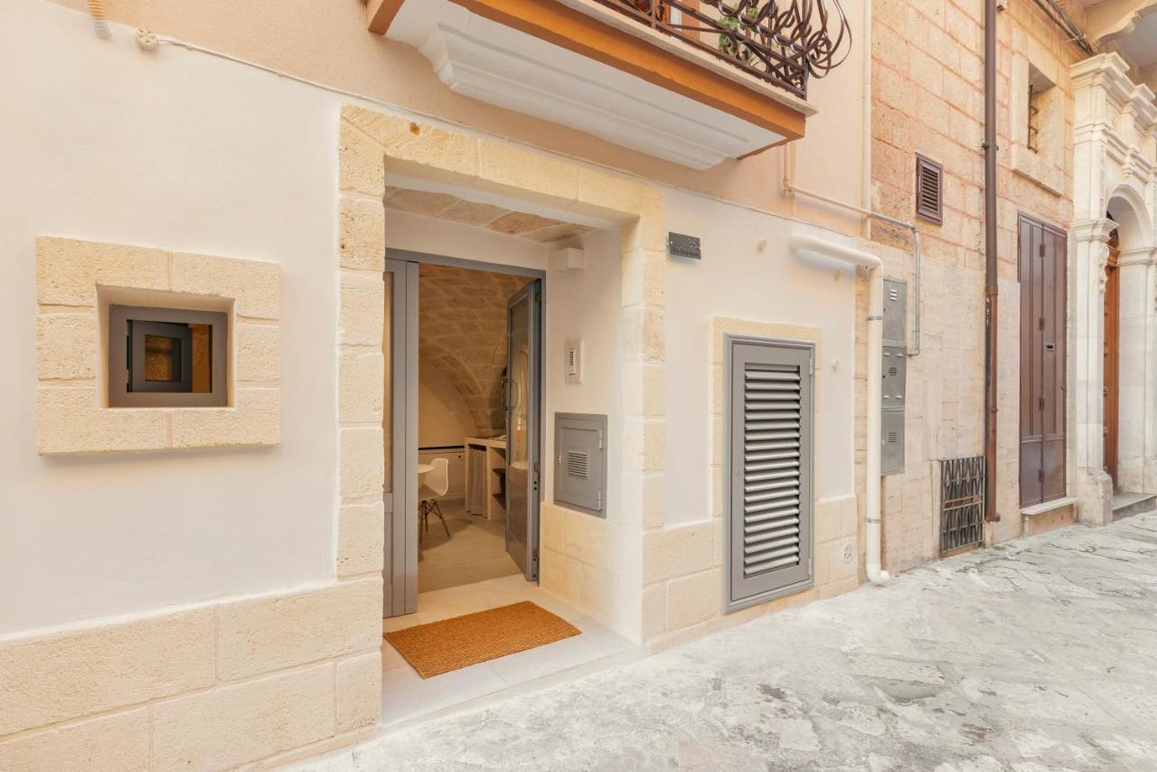 Exclusive - Con Idromassaggio Jacuzzi